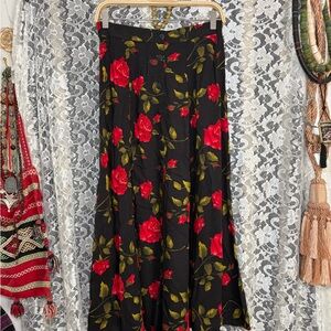 Vintage A-line Black Red rose print Skirt small/medium euc Jaclyn T